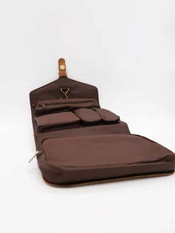 M13 - Trousse de toilette cuir